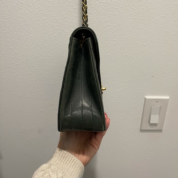Authentic RARE Vintage Chanel Forest Green Bag - Picture 10 of 15
